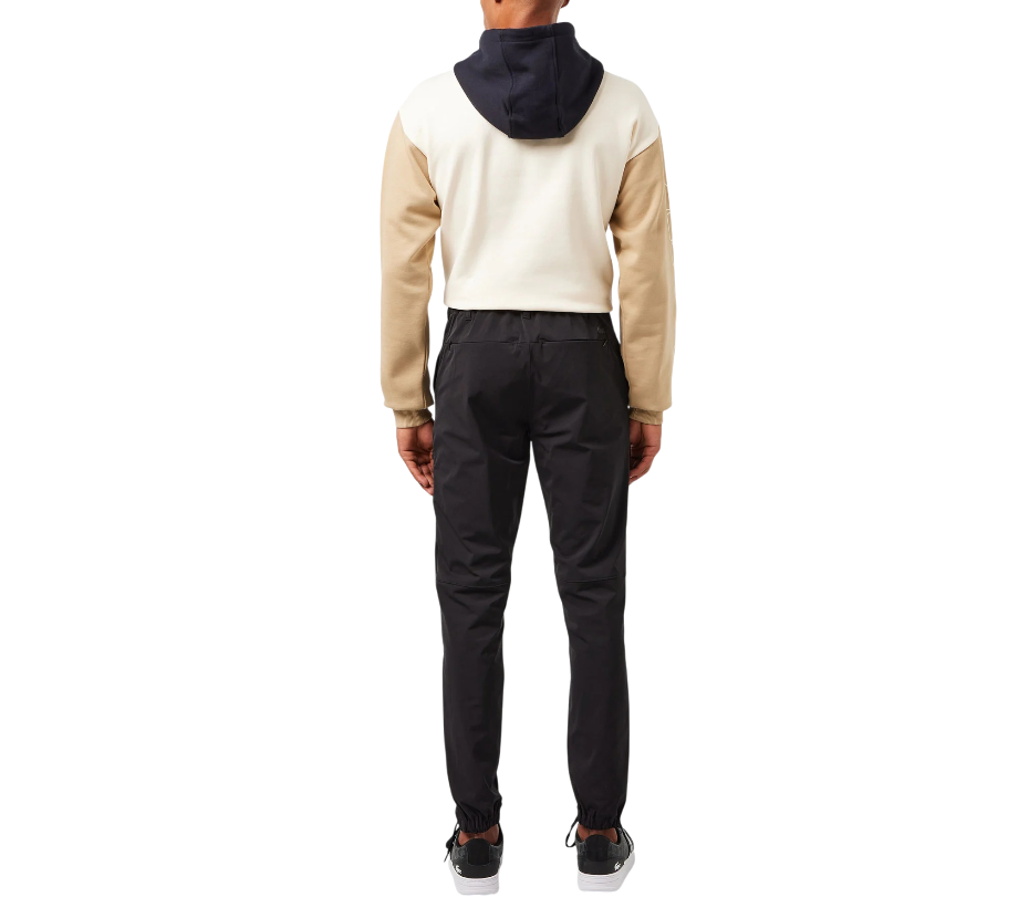 https://storage.alifshop.tj/media/images/alifshop/49674/muzhskie-bryuki-lacoste-hh2503-xxl-chernyy-1769776068176.png