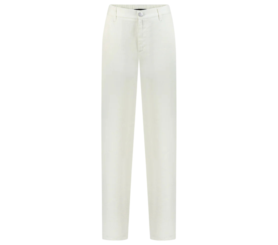 https://storage.alifshop.tj/media/images/alifshop/49709/muzhskie-bryuki-zilli-cp822bm0802vzl000n017-xs-belyy-1769879971014.png