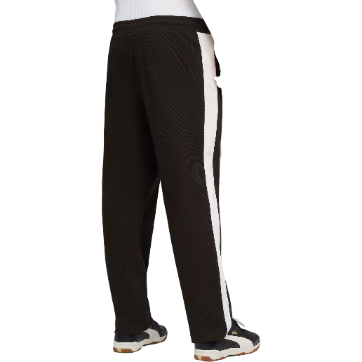 https://storage.alifshop.tj/media/images/alifshop/50163/sportivnye-bryuki-puma-t7-632995-l-chernyy-1770197058570.png