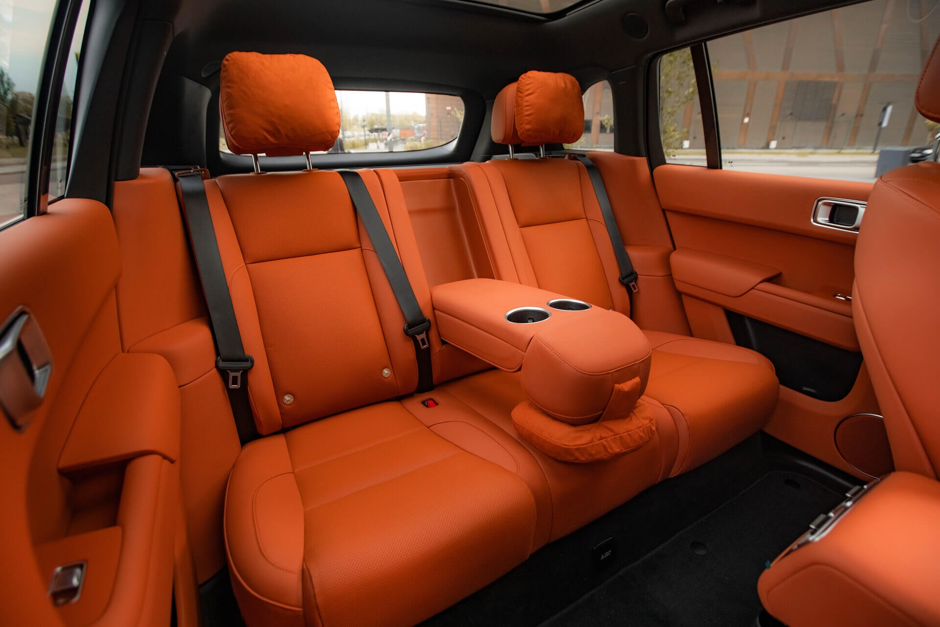 https://storage.alifshop.tj/media/images/alifshop/50518/lixiang-l7-ultra-edition-1-5-at-4wd-chernyy-1770621656897.jpg