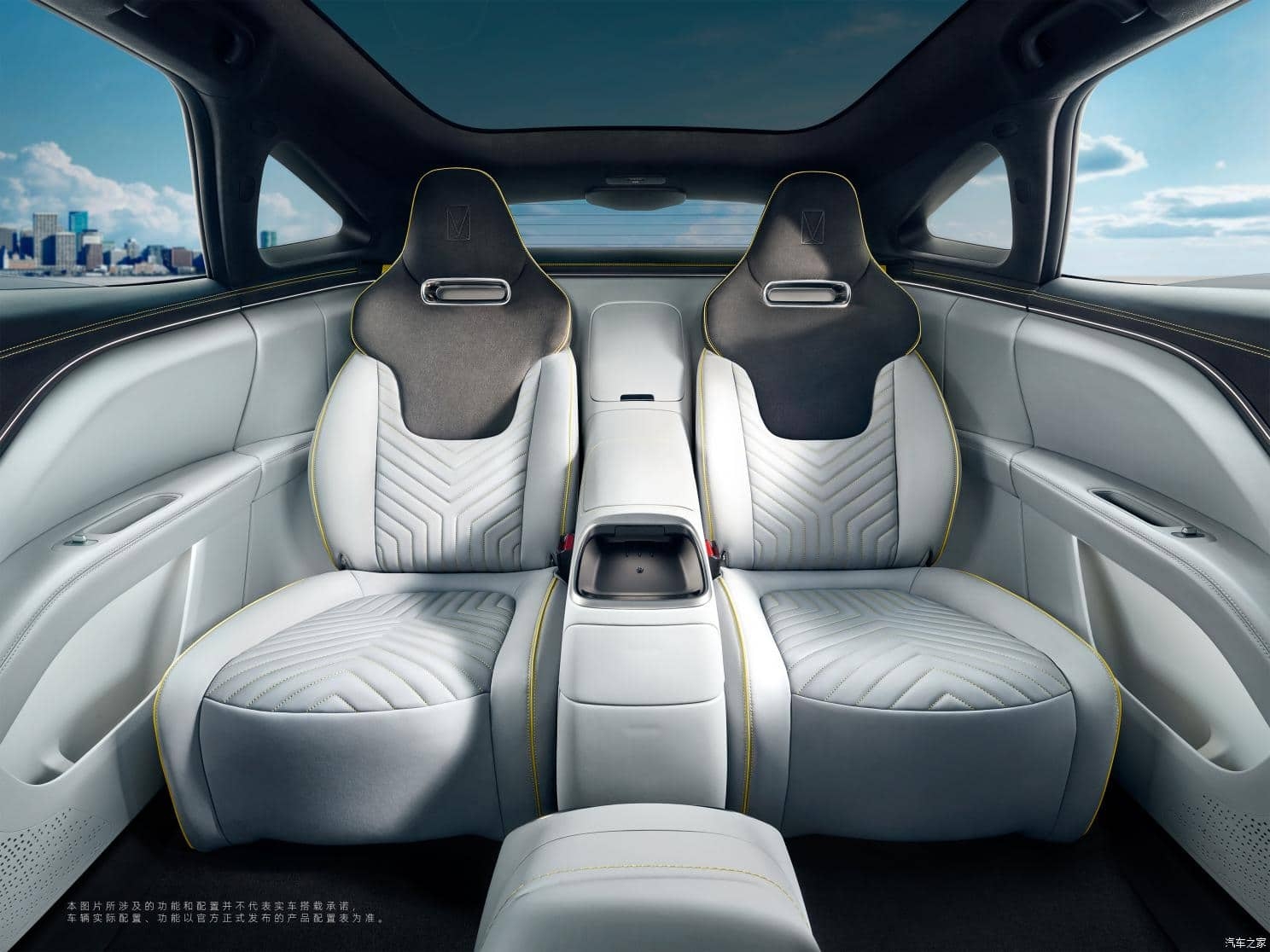 https://storage.alifshop.tj/media/images/alifshop/50832/avatr-11-ev-max-awd-chernyy-1770728062416.jpg