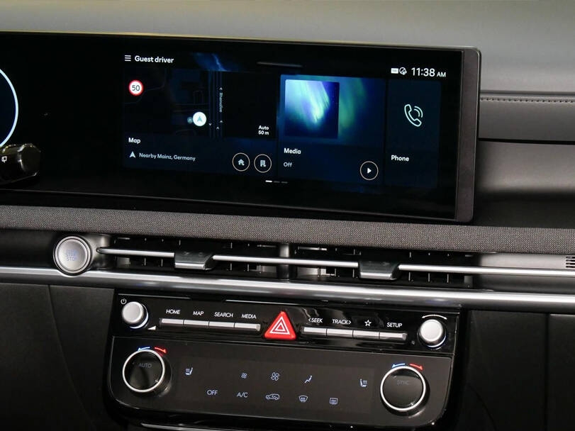 https://storage.alifshop.tj/media/images/alifshop/50930/hyundai-tucson-2-5-at-awd-belyy-1770802538477.jpg