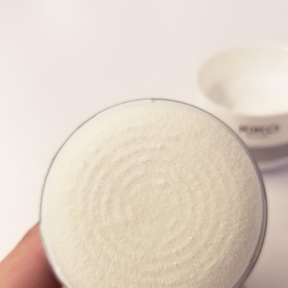 https://storage.alifshop.tj/media/images/alifshop/51216/rassypchataya-pudra-kiko-milano-invisible-touch-face-fixing-powder-1770965931737.png