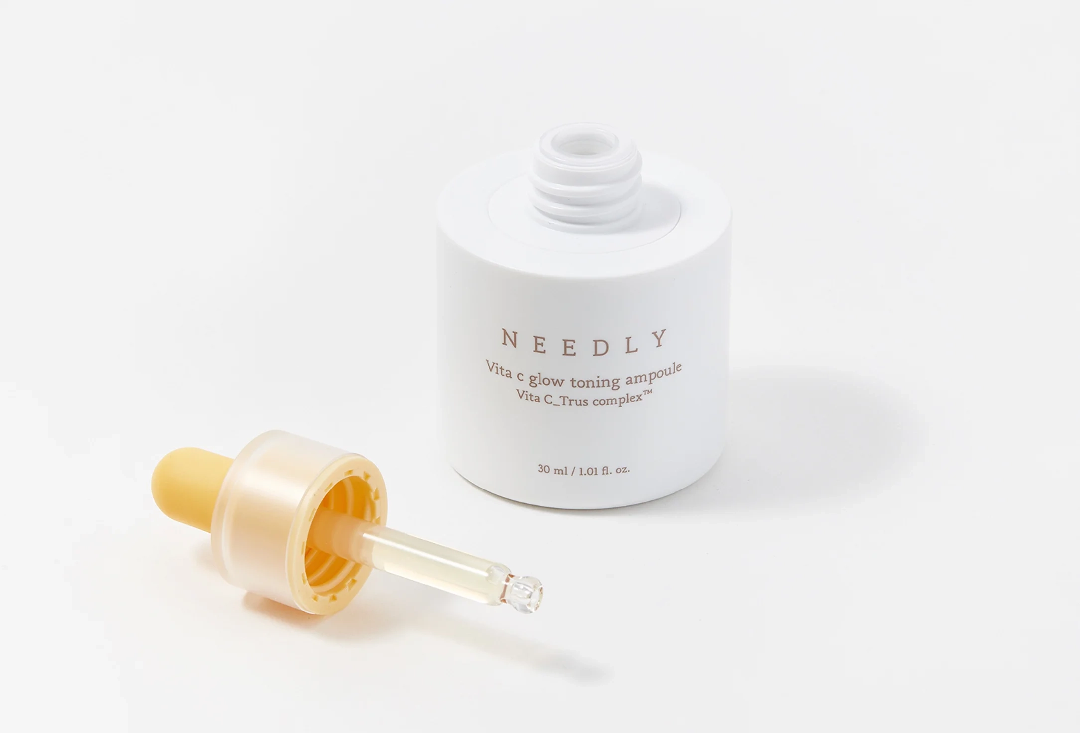 https://storage.alifshop.tj/media/images/alifshop/51391/syvorotka-dlya-siyaniya-kozhi-lica-needly-vita-c-glow-toning-ampoule-30-ml-1771218713232.webp