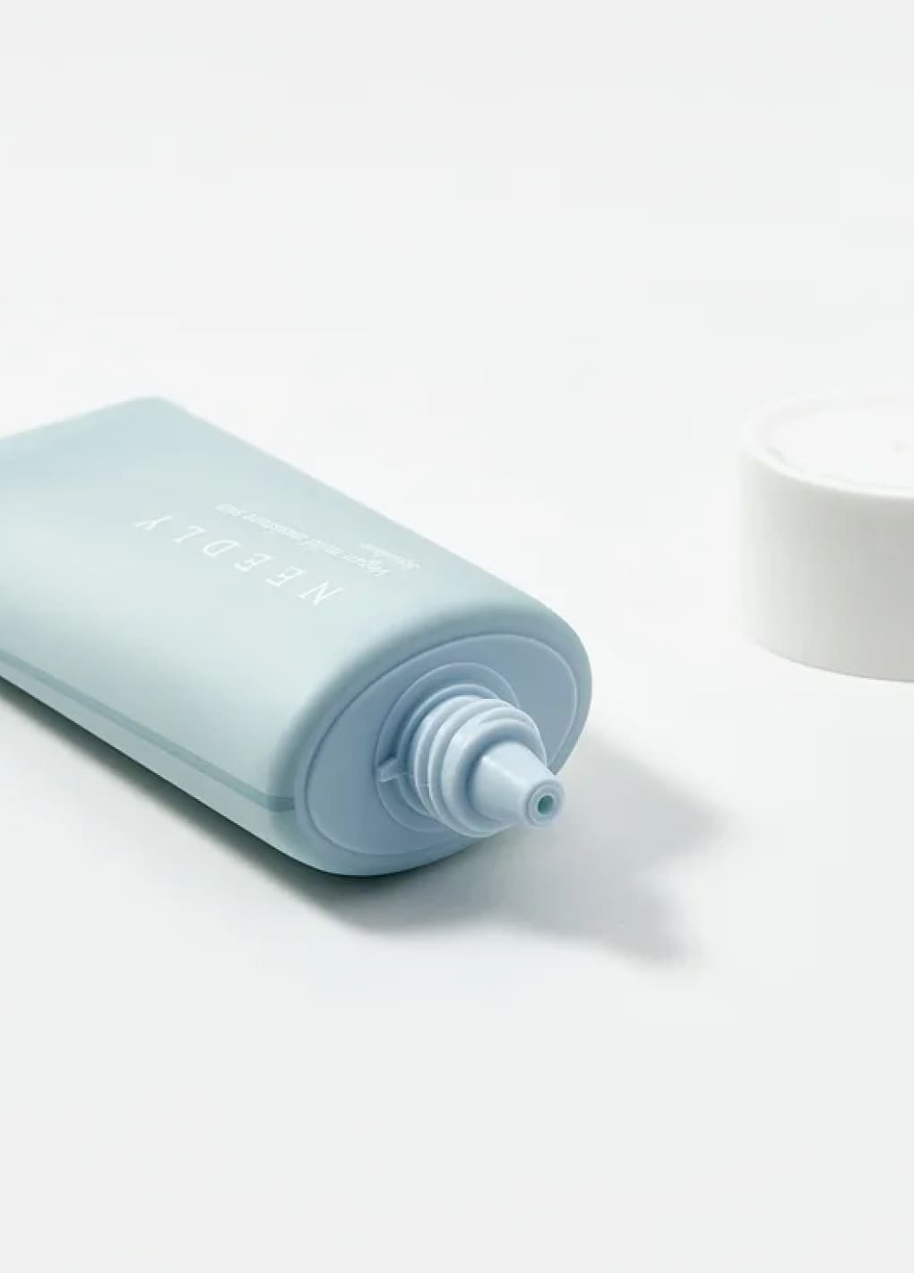 https://storage.alifshop.tj/media/images/alifshop/51393/solncezashchitnyy-krem-needly-vegan-mild-moisture-sun-spf-50-pa-50-ml-1771220151842.jpg