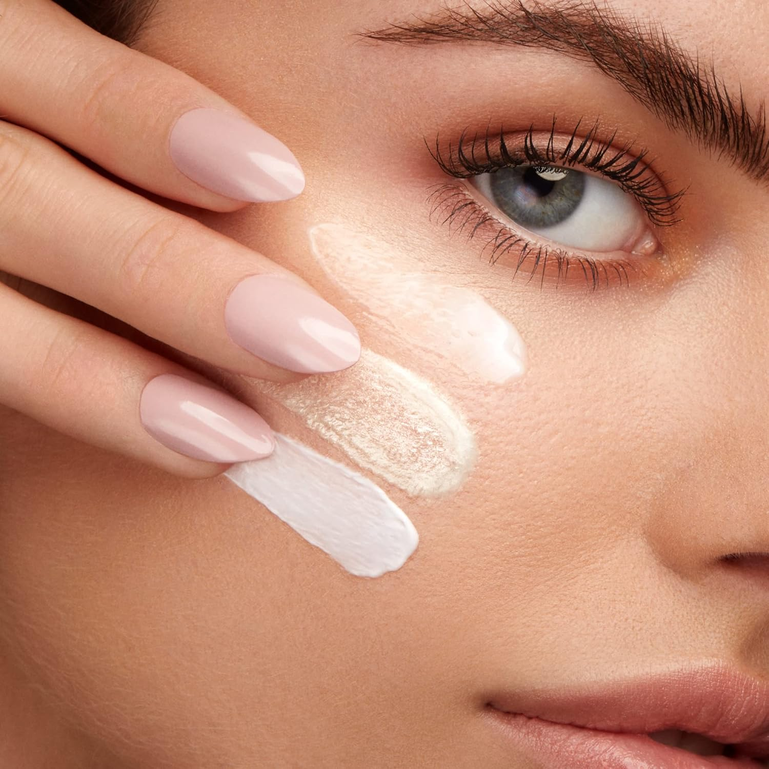 https://storage.alifshop.tj/media/images/alifshop/51947/syvorotka-dlya-lica-kiko-milano-bright-lift-serum-s-effektom-liftinga-30-ml-1771823821446.png