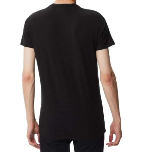 https://storage.alifshop.tj/media/images/alifshop/52339/muzhskaya-futbolka-lacoste-th0998-031-xl-chernyy-1771936172577.png