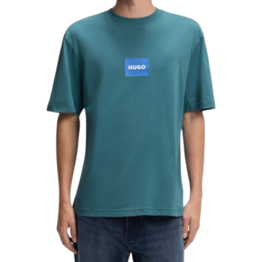 https://storage.alifshop.tj/media/images/alifshop/53107/muzhskaya-futbolka-hugo-blue-nayonix-50554382-449-s-siniy-1772624270703.png