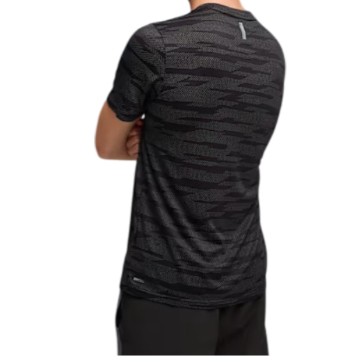 https://storage.alifshop.tj/media/images/alifshop/53405/muzhskaya-futbolka-puma-pwrtrain-training-tee-men-528527-xxl-chernyy-1772770404930.png
