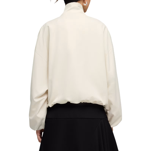https://storage.alifshop.tj/media/images/alifshop/53461/kurtka-puma-style-jacket-635016-87-s-bezhevyy-1772885071201.png