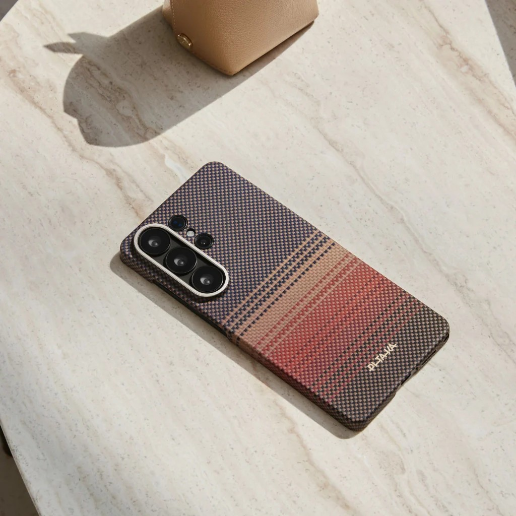 https://storage.alifshop.tj/media/images/alifshop/54029/chehol-dlya-samsung-galaxy-s26-ultra-pitaka-edge-moment-sunset-korichnevyy-1773486724856.png