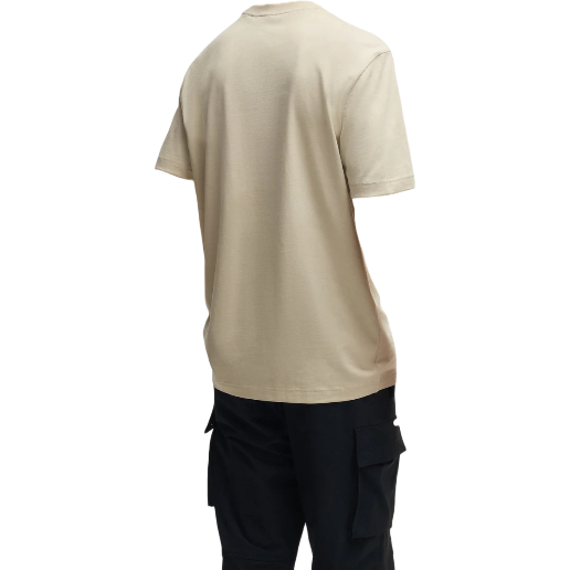 https://storage.alifshop.tj/media/images/alifshop/54964/muzhskaya-futbolka-hugo-te-logotexture-50534923-271-s-svetlo-bezhevyy-1774939776880.png