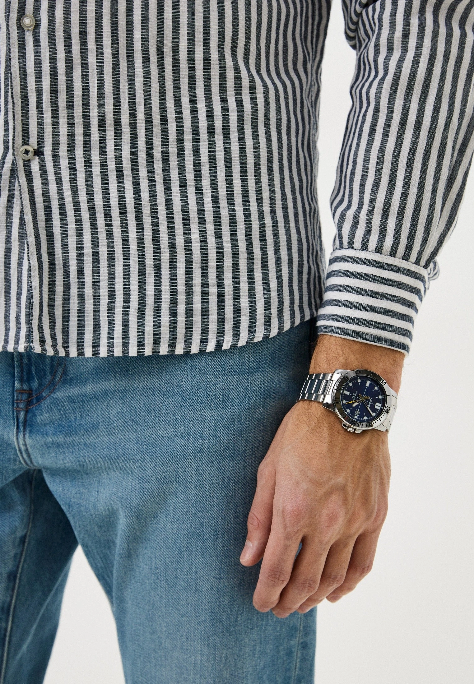https://storage.alifshop.tj/media/images/alifshop/55243/naruchnye-chasy-casio-mtp-vd01d-2bvudf-serebristo-siniy-1775194656442.png
