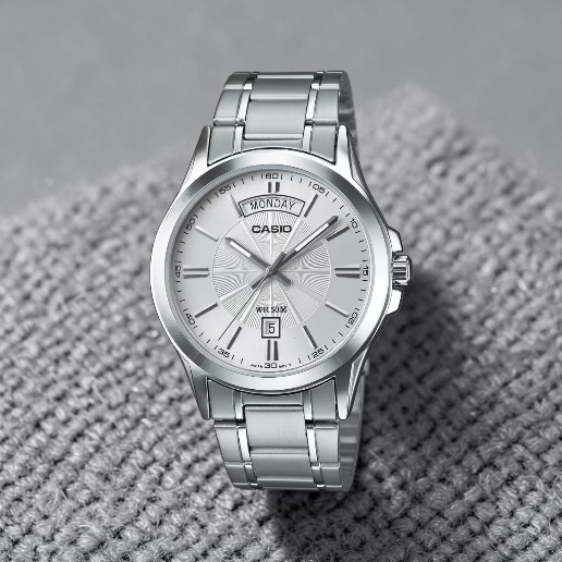 https://storage.alifshop.tj/media/images/alifshop/55713/naruchnye-chasy-casio-mtp-1381d-7avdf-serebristyy-1776157526941.jpg
