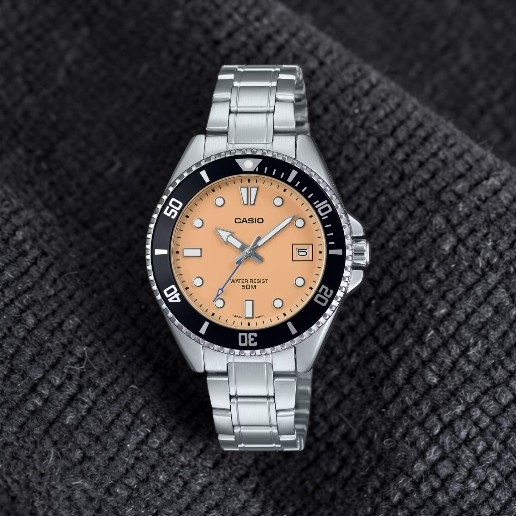 https://storage.alifshop.tj/media/images/alifshop/55726/naruchnye-chasy-casio-mdv-10d-4a2vdf-serebristo-bezhevyy-1776162236259.jpg