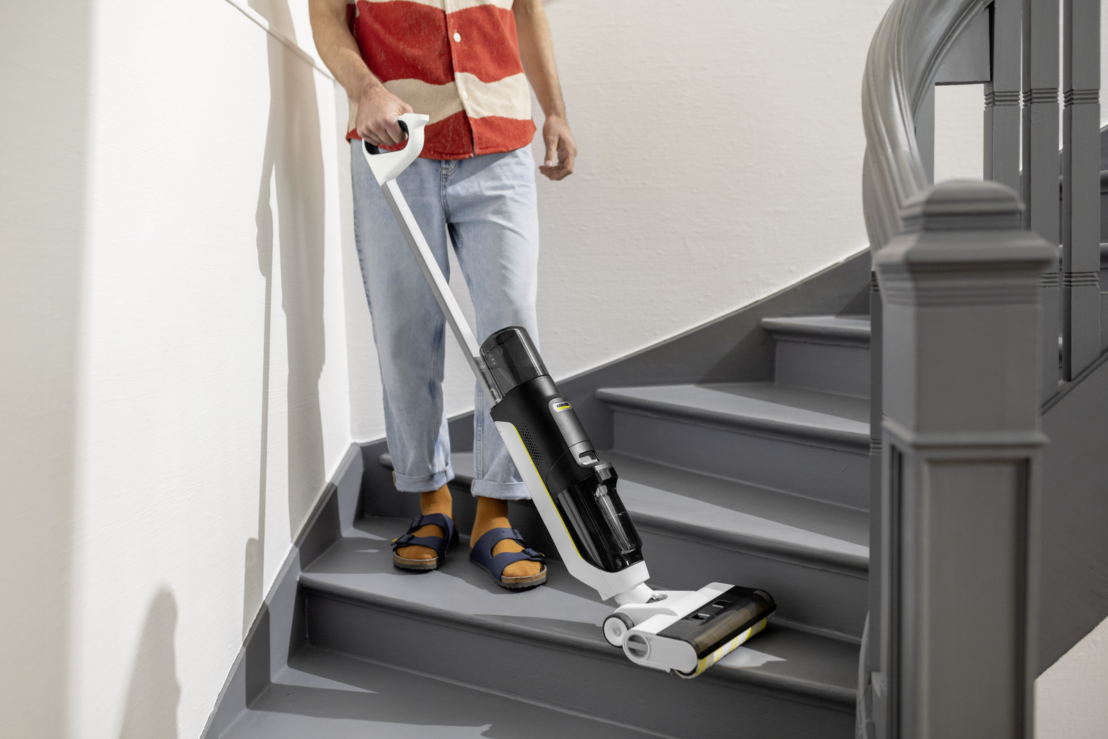 https://storage.alifshop.tj/media/images/alifshop/55732/besprovodnoy-pylesos-shvabra-karcher-fcv-3-natural-n-3-v-1-1-056-123-0-160-vt-cherno-belyy-1776166866457.png