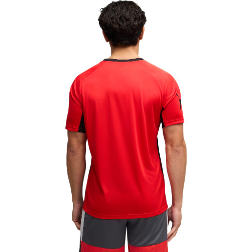 https://storage.alifshop.tj/media/images/alifshop/55774/muzhskaya-futbolka-puma-individualliga-660578-01-m-krasno-chernyy-1776169085691.png