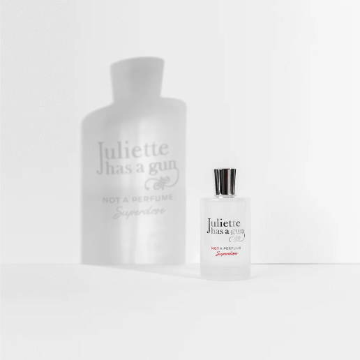 https://storage.alifshop.tj/media/images/alifshop/57299/parfyumernaya-voda-juliette-has-a-gun-not-a-perfume-superdose-100-ml-1778665378519.png