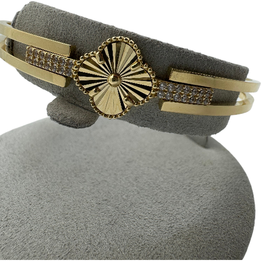 https://storage.alifshop.tj/media/images/alifshop/57459/braslet-iz-zolota-tojik-crystal-585-proba-7-87-gramm-1778847954392.png