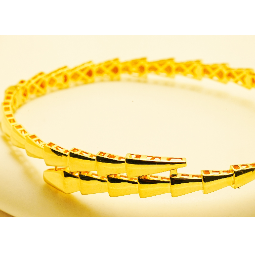 https://storage.alifshop.tj/media/images/alifshop/57526/braslet-iz-zolota-tojik-crystal-585-proba-7-29-gramm-1779089450557.png