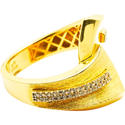 https://storage.alifshop.tj/media/images/alifshop/57580/kolco-iz-zolota-tojik-crystal-razmer-19-585-proba-5-84-gramm-1779167977299.png