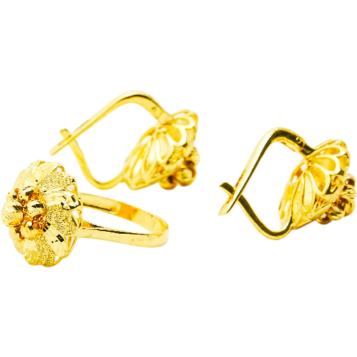 https://storage.alifshop.tj/media/images/alifshop/57638/komplekt-iz-zolota-sergi-i-kolco-razmer-tojik-crystal-18-5-585-proba-9-35-gramm-1779186036171.png