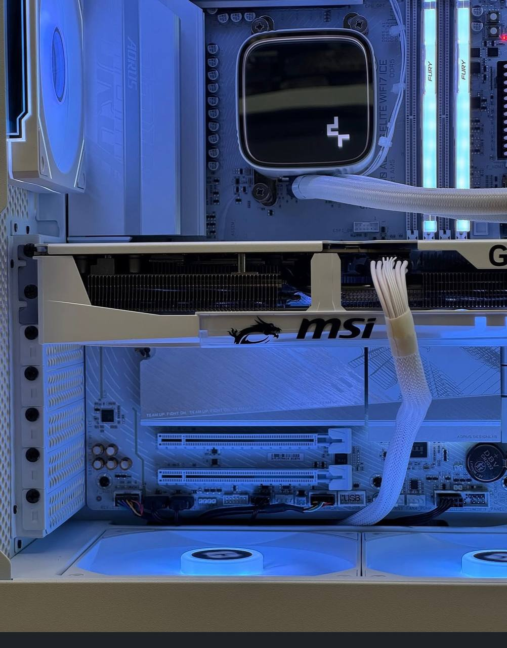 https://storage.alifshop.tj/media/images/alifshop/57762/personalnyy-kompyuter-nzxt-h6-flow-amd-ryzen-7-9800x3d-nvidia-geforce-rtx-5080-16gb-32-gb-1-tb-1779343758101.png