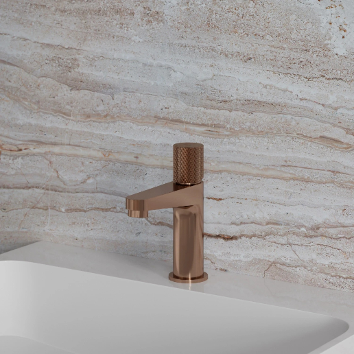 https://storage.alifshop.tj/media/images/alifshop/58133/smesitel-dlya-rakoviny-omnires-contour-ct8010at-matovaya-med-1780033866421.png