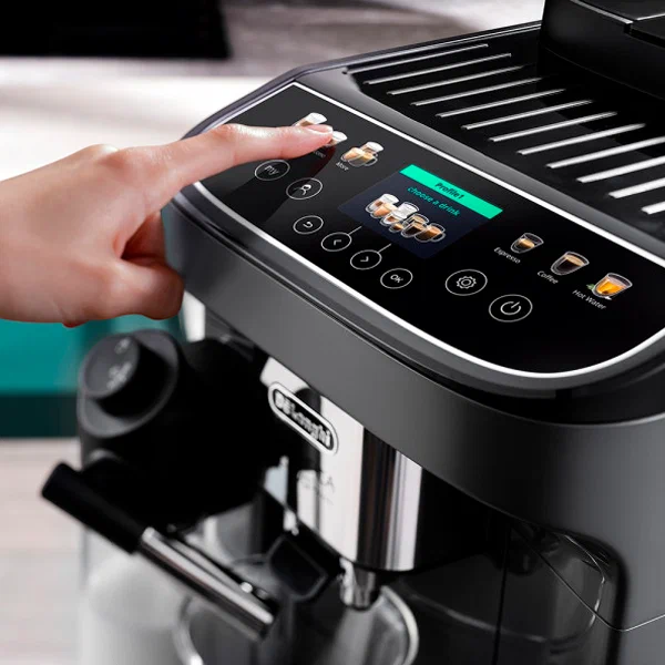 https://storage.alifshop.tj/media/images/alifshop/61808/kofemashina-delonghi-magnifica-plus-ecam320-61-g-chernyy-copy-1783581864082-QBefL6gh.png