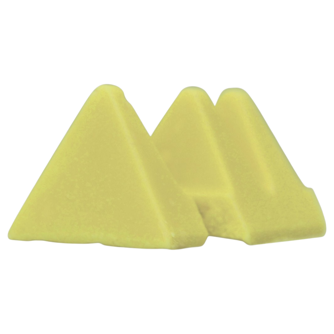 https://storage.alifshop.tj/media/images/alifshop/64293/belyy-shokolad-toblerone-medovo-mindalnyy-360-g-1787556328404-rDKyR6PP.png