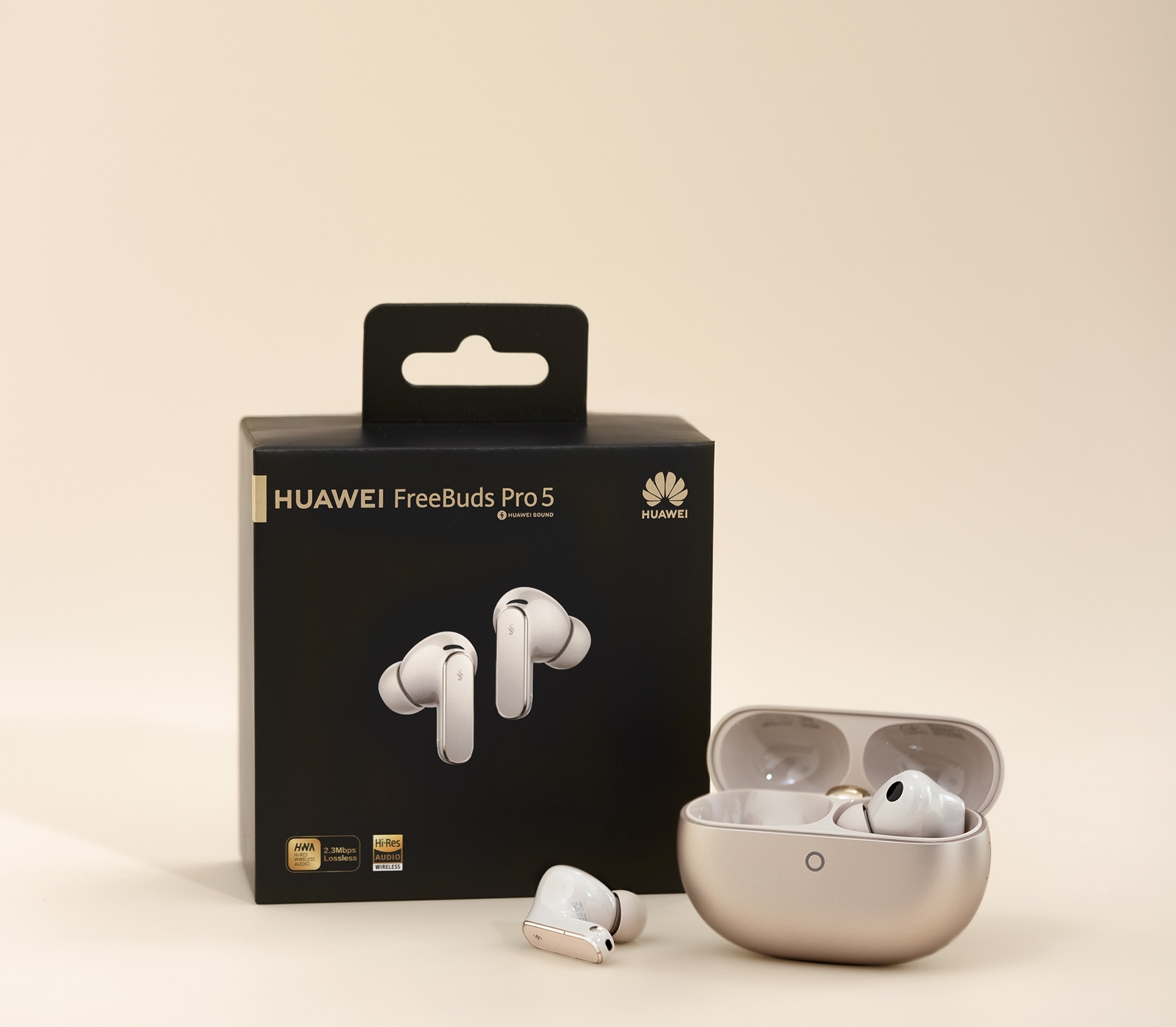 https://storage.alifshop.tj/media/images/alifshop/64858/besprovodnye-tws-naushniki-huawei-freebuds-pro-5-chernyy-1788172719218-ORsIoKRz.jpg