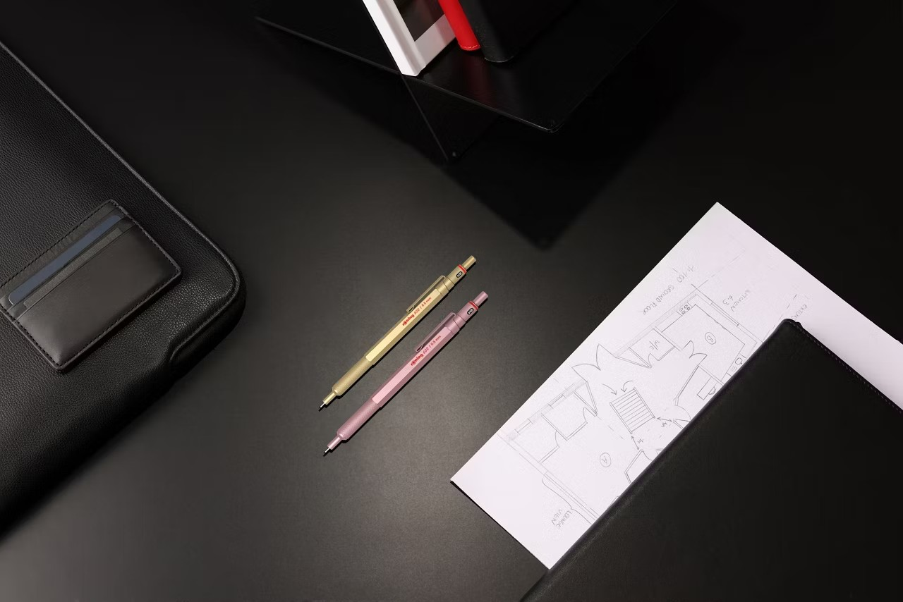 https://storage.alifshop.tj/media/images/alifshop/65157/mehanicheskiy-karandash-rotring-600-0-5-mm-zolotistyy-1788403478725-eqafTxEV.png