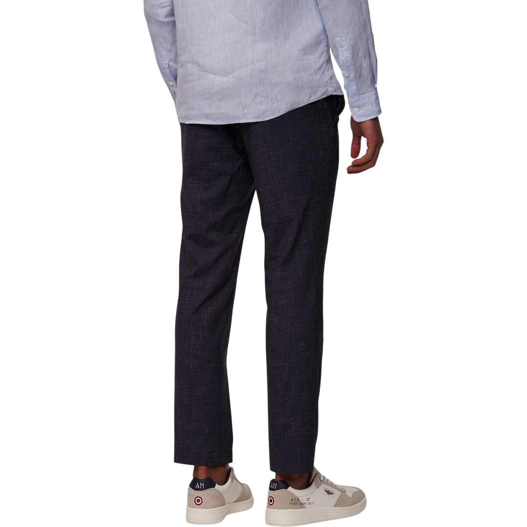 https://storage.alifshop.tj/media/images/alifshop/66933/muzhskie-bryuki-boss-50515088-404-4xl-temno-siniy-1790080135111-uYukUOAt.png