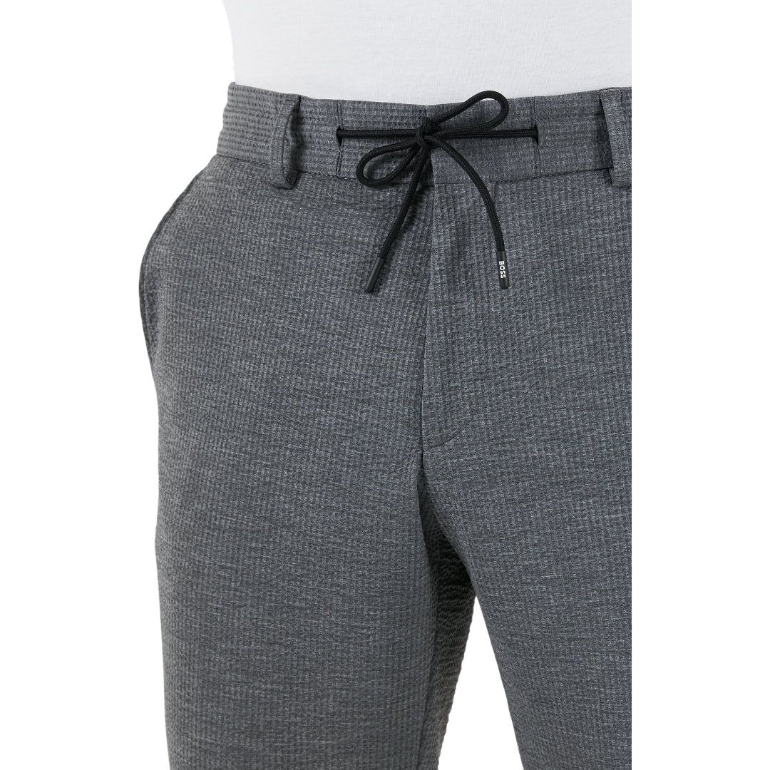 https://storage.alifshop.tj/media/images/alifshop/66938/muzhskie-bryuki-boss-50514608-041-m-seryy-1790080844918-FfqXGqGL.png