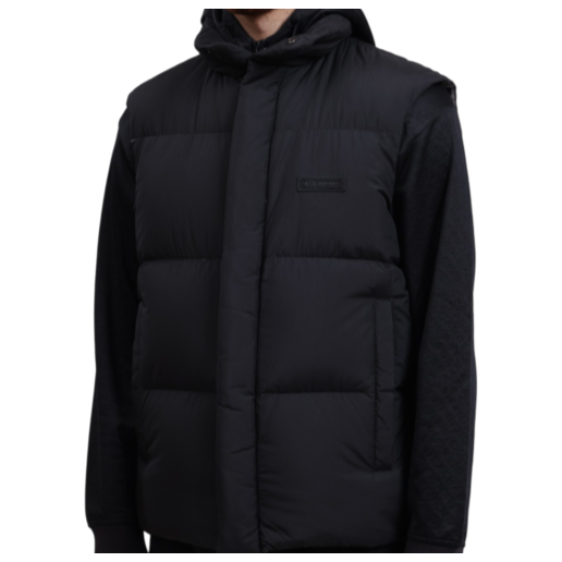 https://storage.alifshop.tj/media/images/alifshop/67129/zhilet-armani-exchange-xm001100-af16340-uc001-xl-chernyy-1790161193098-Rdi5F8pJ.png