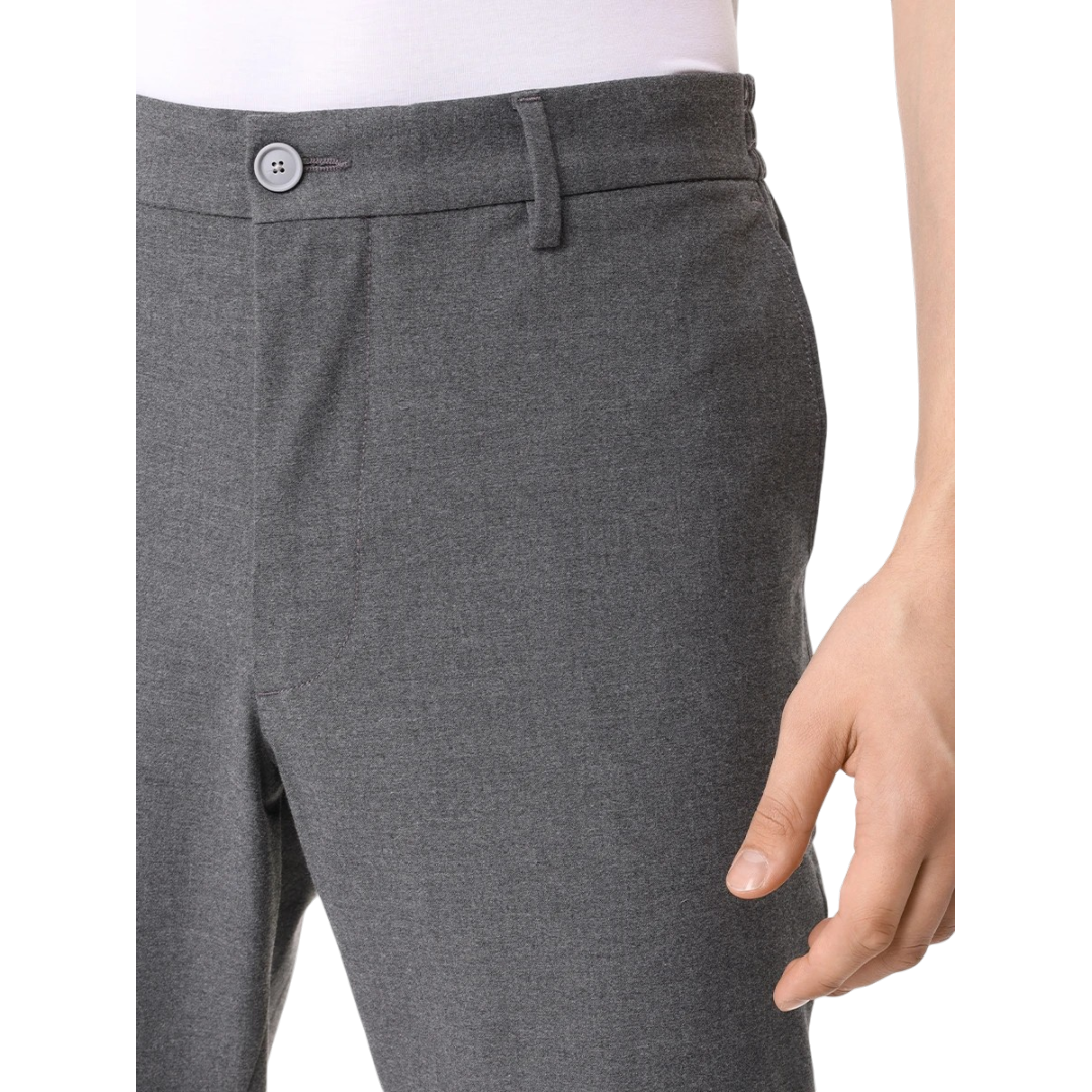 https://storage.alifshop.tj/media/images/alifshop/67178/muzhskie-bryuki-boss-50528379-030-xxl-seryy-1790165883410-P8Fc7yTP.png