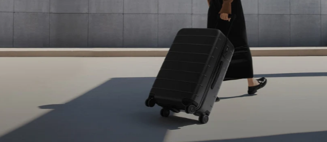 https://storage.alifshop.tj/media/images/alifshop/67377/chemodan-xiaomi-luggage-classic-pro-20-inch-chernyy-1790249130997-7c8qar4c.png