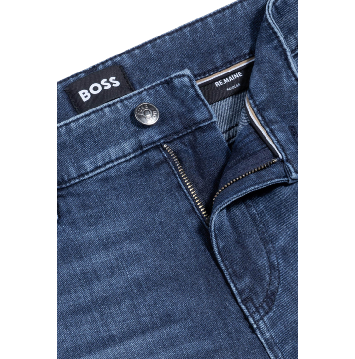 https://storage.alifshop.tj/media/images/alifshop/67597/muzhskie-dzhinsy-boss-50540479-423-s-siniy-1790339203918-dioxg1Di.png