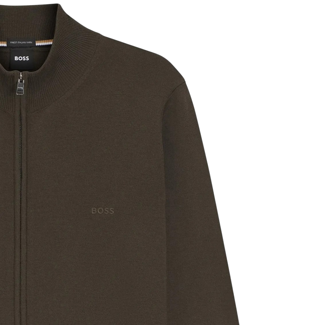 https://storage.alifshop.tj/media/images/alifshop/67986/kardigan-boss-vest-50476347-342-4xl-haki-1790661857743-4bixCzJo.png