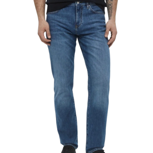 https://storage.alifshop.tj/media/images/alifshop/68024/muzhskie-dzhinsy-armani-exchange-xm000049-af14657-mb002-s-siniy-1790664744749-2aUNGwqx-xl.webp