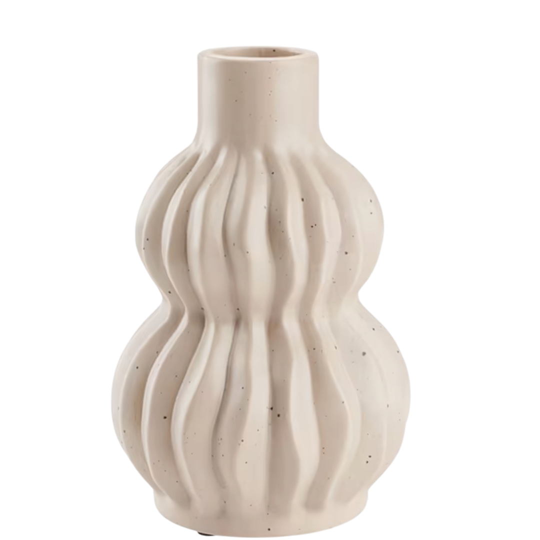 https://storage.alifshop.tj/media/images/alifshop/69474/vaza-jysk-thore-13x19-sm-bezhevyy-1791519426701-vjxvHFS3.png