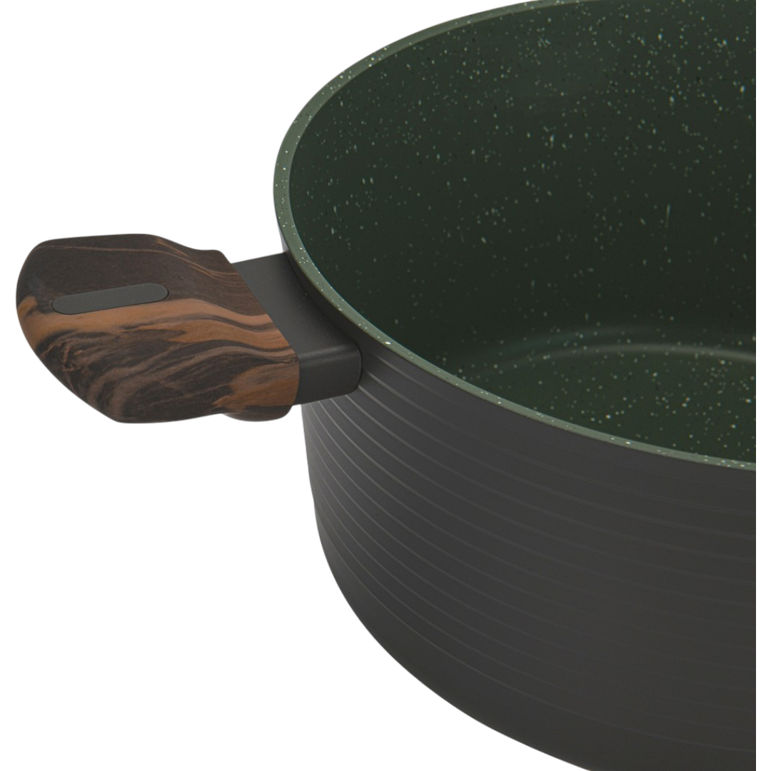 https://storage.alifshop.tj/media/images/alifshop/70239/kastryulya-fissman-cuisine-14594-28-sm-7-1-l-chernyy-1792404781778-oCDlGguL.png