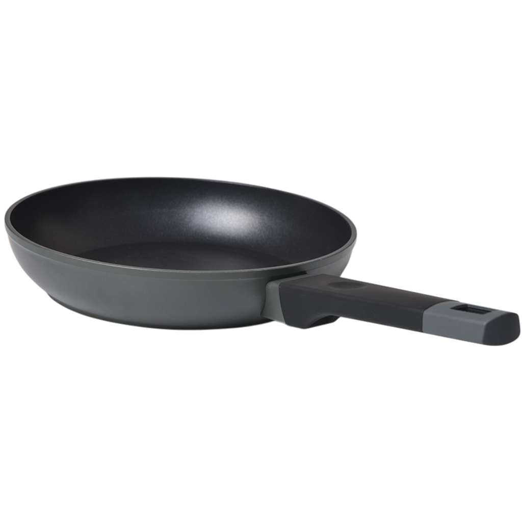 https://storage.alifshop.tj/media/images/alifshop/70422/skovoroda-fissman-dlya-zharki-joan-20-sm-chernyy-1792582574029-qa4oU3LA.png