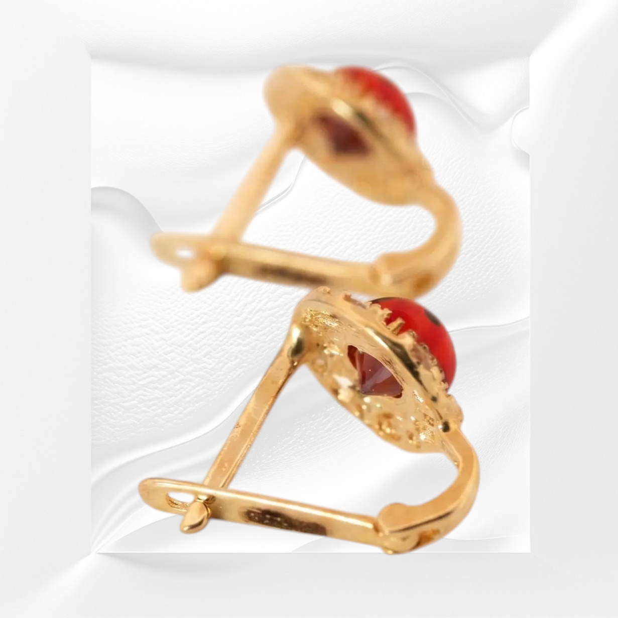 https://storage.alifshop.tj/media/images/alifshop/70931/detskie-sergi-iz-zolota-tojik-crystal-ladybug-charm-585-proba-1-38-gramm-1793251808949-KUlNzjls.png