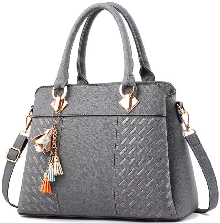 https://storage.alifshop.tj/media/images/alifshop/9889/sumka-2082-1668062213047.png